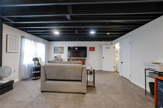 3916 S Grant Avenue, Independence, MO 64055