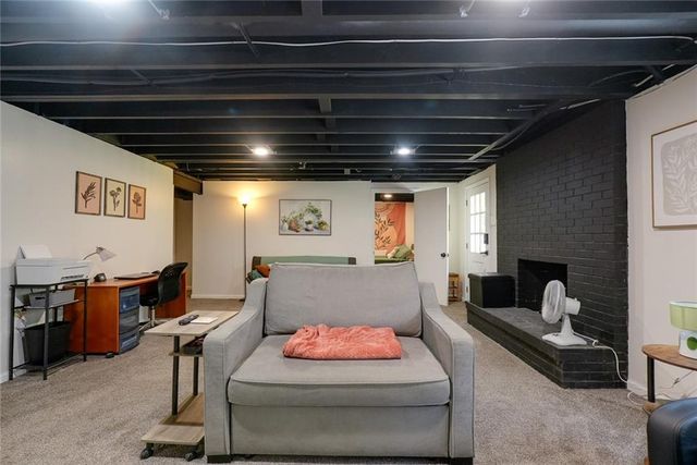 3916 S Grant Avenue, Independence, MO 64055