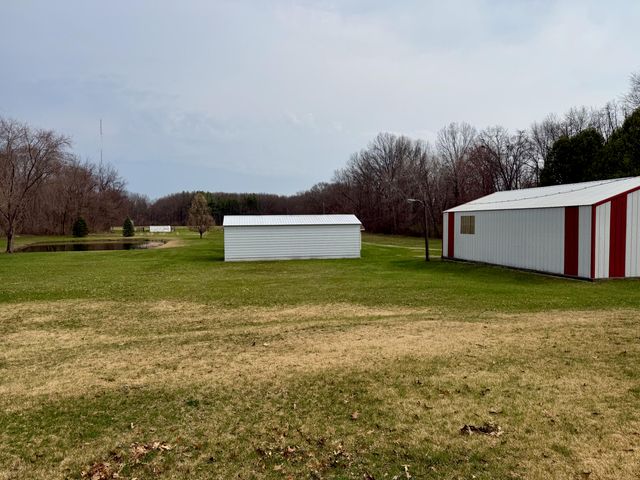 4740 E 100 N, Knox, IN 46534