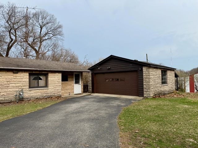 4740 E 100 N, Knox, IN 46534