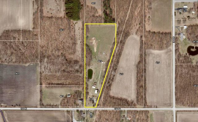 4740 E 100 N, Knox, IN 46534