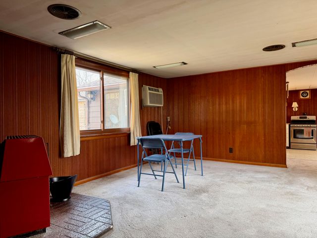 4740 E 100 N, Knox, IN 46534