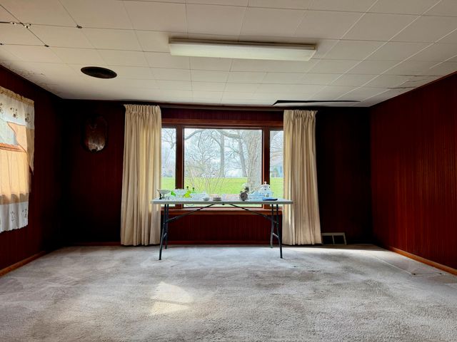 4740 E 100 N, Knox, IN 46534