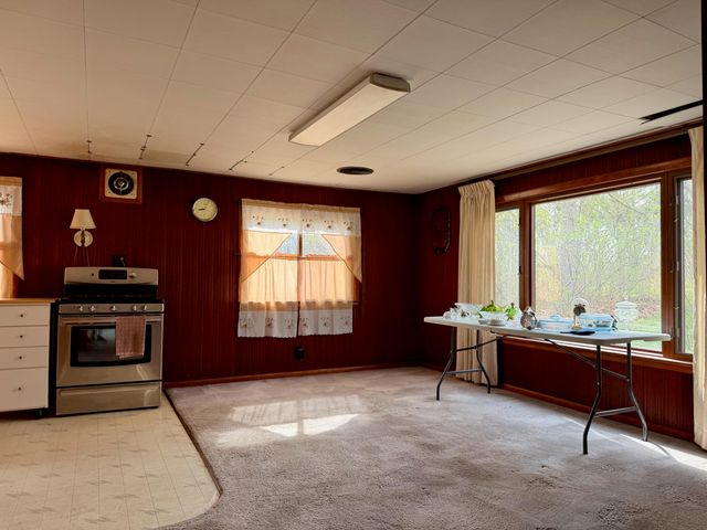 4740 E 100 N, Knox, IN 46534