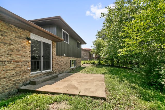 3518 Jacqueline Drive, Crete, IL 60417