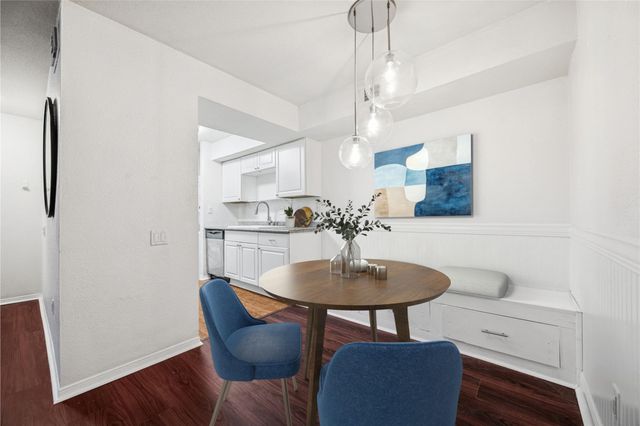 1880 White Oak Drive 134, Houston, TX 77009