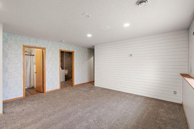 11029 187th Avenue NW, Elk River, MN 55330