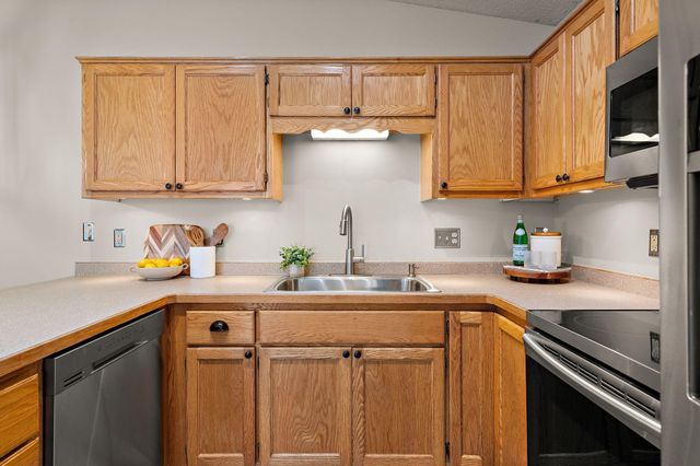 11029 187th Avenue NW, Elk River, MN 55330