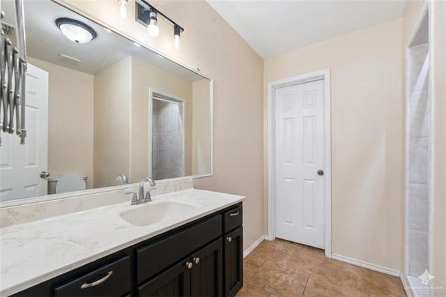 708 N Mexico Street, Alton, TX 78573