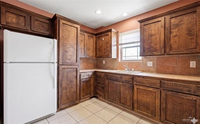 708 N Mexico Street, Alton, TX 78573