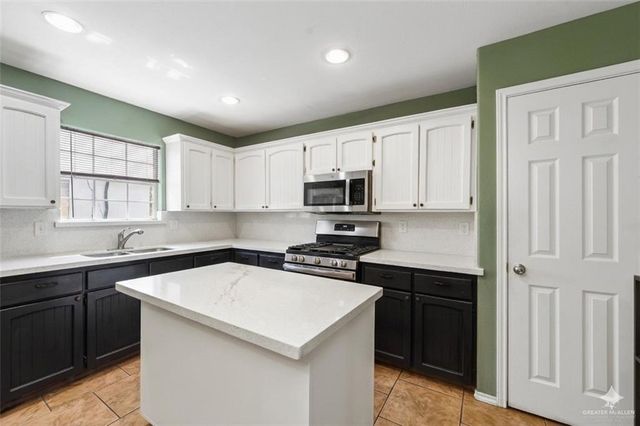 708 N Mexico Street, Alton, TX 78573