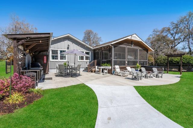 1129 Duboise Drive, Summerton, SC 29148