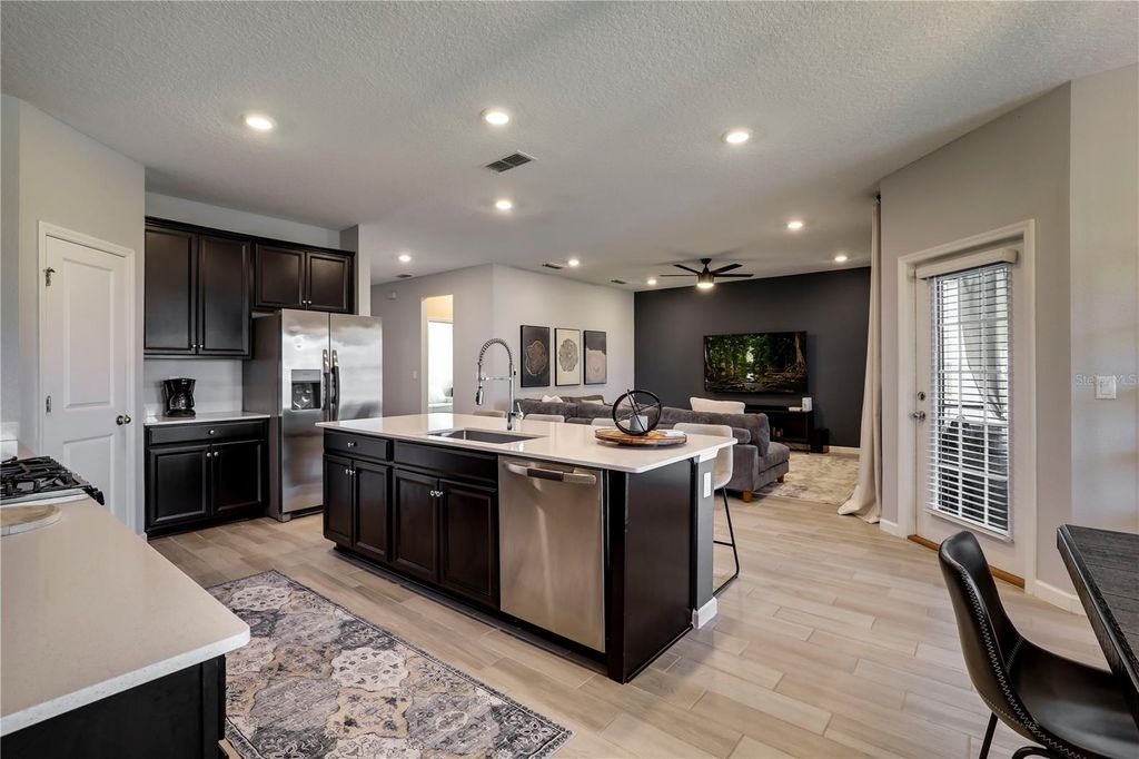 Image 21 of property listing at 519 TYNES BOULEVARD, Middleburg, FL 32068