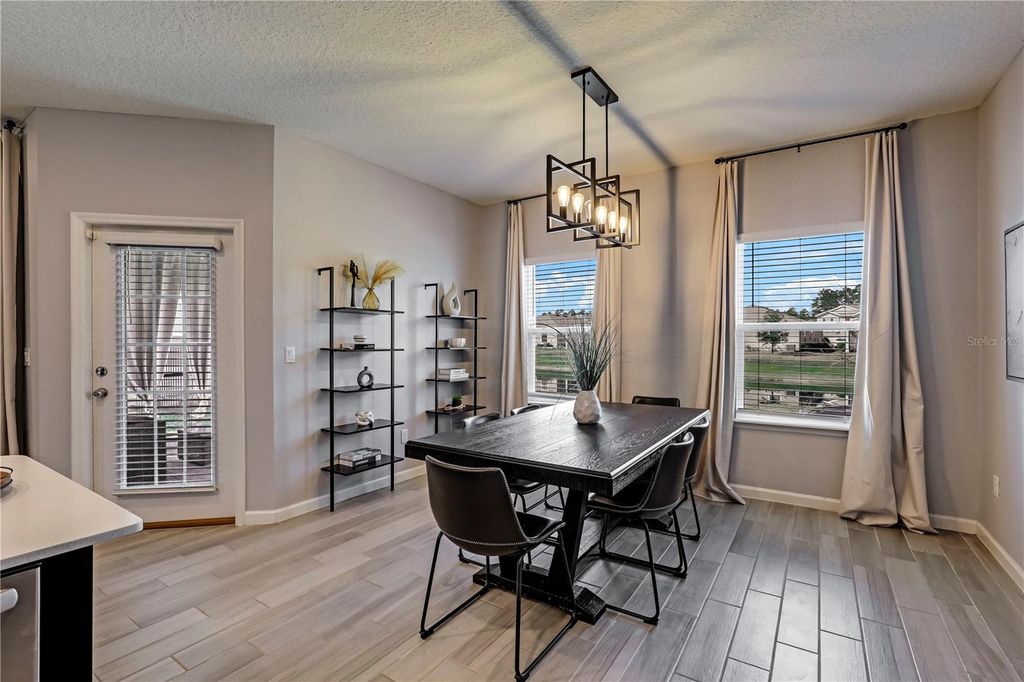 Image 4 of property listing at 519 TYNES BOULEVARD, Middleburg, FL 32068