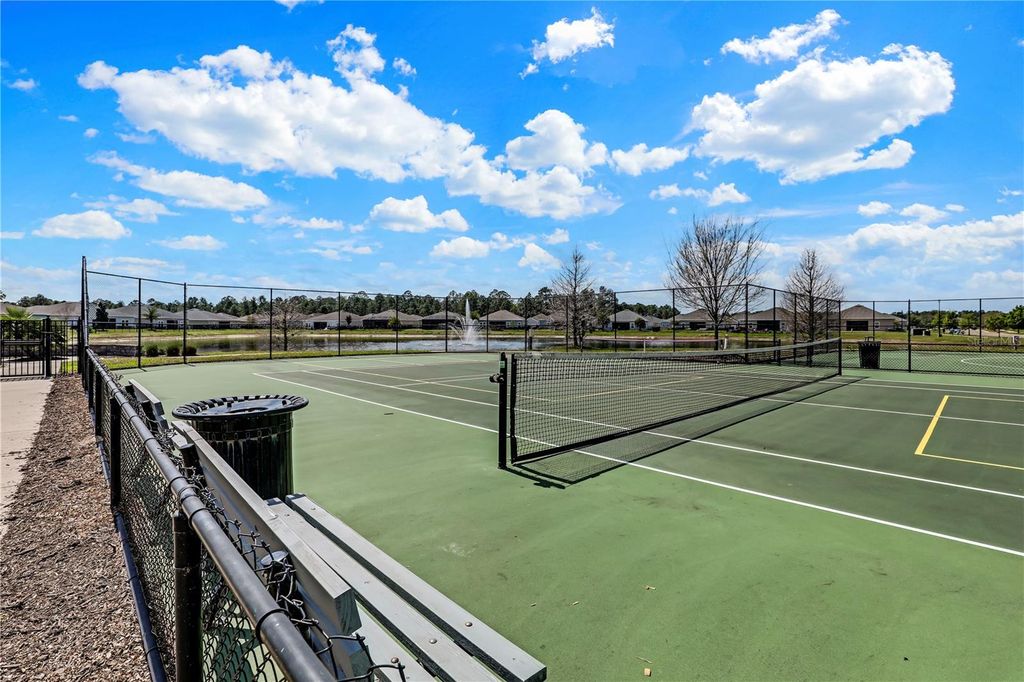 Image 54 of property listing at 519 TYNES BOULEVARD, Middleburg, FL 32068