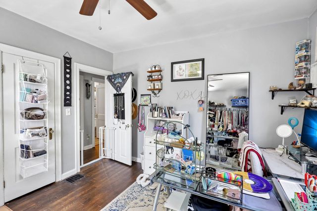 1733 Amsterdam Road, Fort Wright, KY 41011
