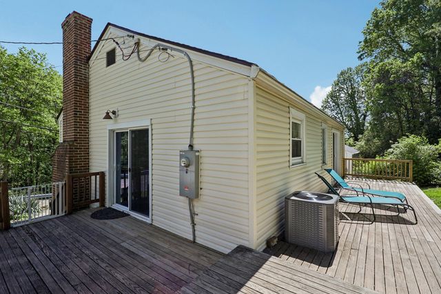 1733 Amsterdam Road, Fort Wright, KY 41011
