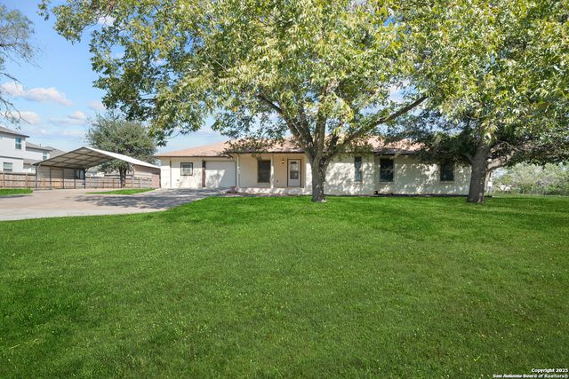 5220 E FM 1518 N, St Hedwig, TX 78152