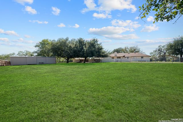 5220 E FM 1518 N, St Hedwig, TX 78152