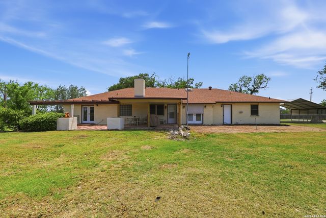 5220 E FM 1518 N, St Hedwig, TX 78152