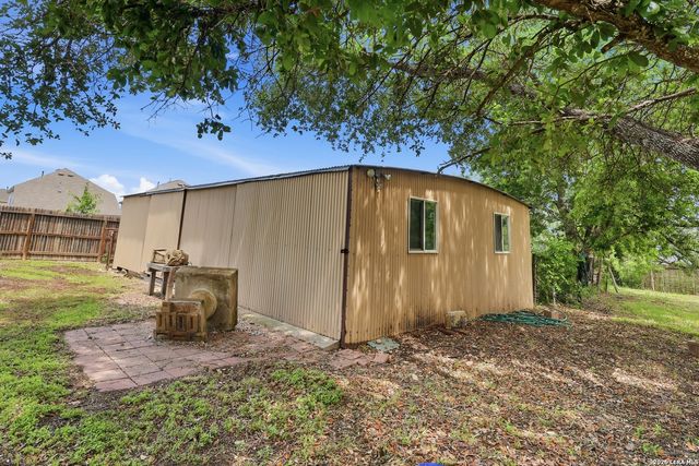 5220 E FM 1518 N, St Hedwig, TX 78152
