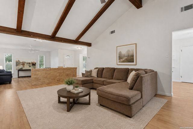5220 E FM 1518 N, St Hedwig, TX 78152
