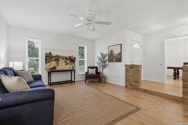 5220 E FM 1518 N, St Hedwig, TX 78152