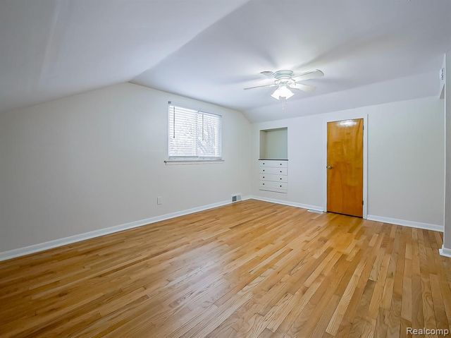 203 Pare Street, Clawson, MI 48017