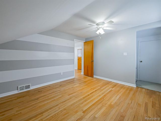 203 Pare Street, Clawson, MI 48017