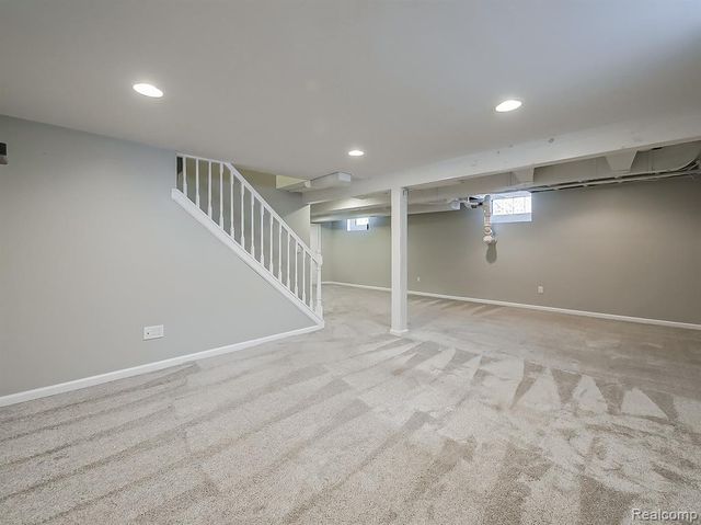 203 Pare Street, Clawson, MI 48017