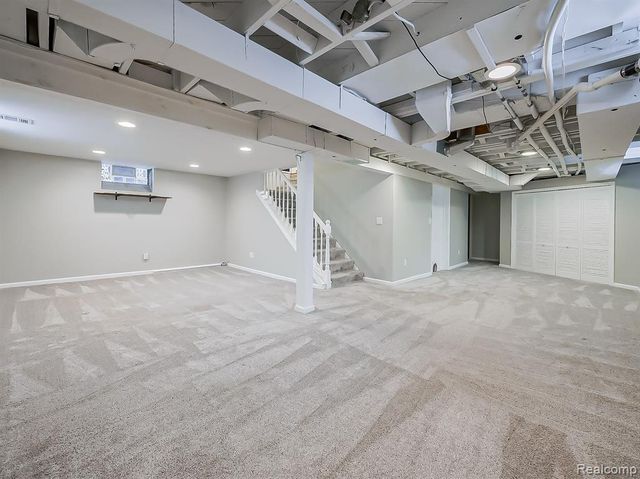 203 Pare Street, Clawson, MI 48017