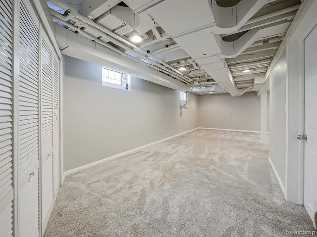 203 Pare Street, Clawson, MI 48017