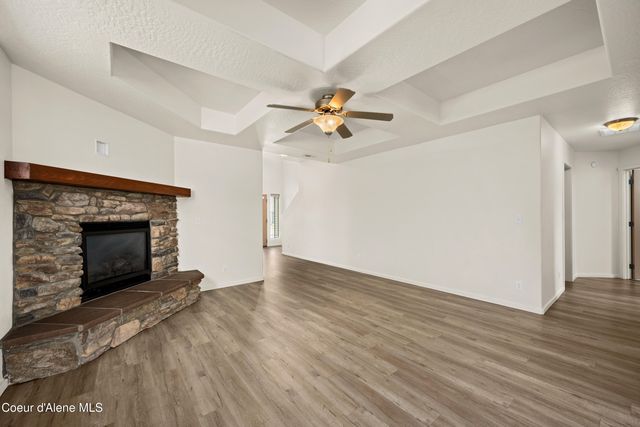1543 N Chetco DR, Post Falls, ID 83854
