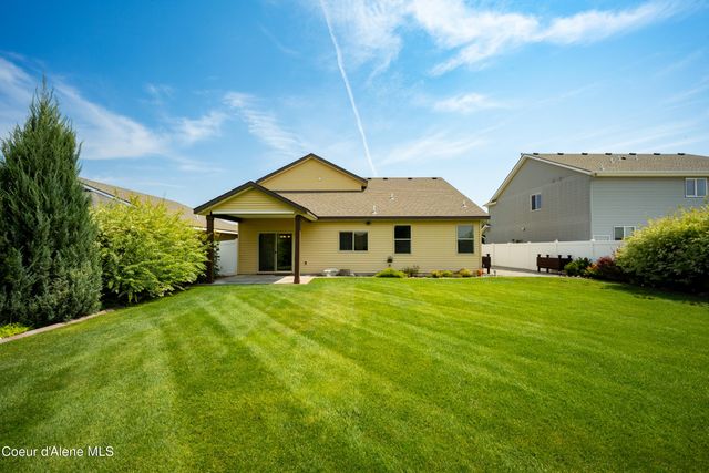 1543 N Chetco DR, Post Falls, ID 83854