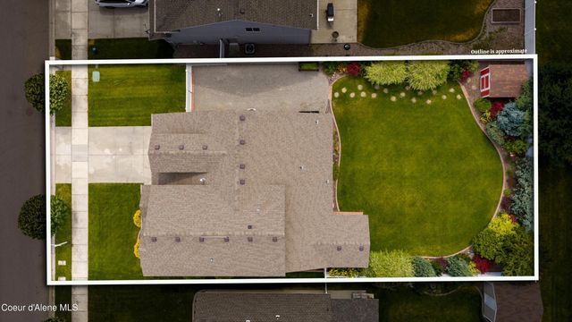 1543 N Chetco DR, Post Falls, ID 83854
