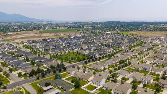 1543 N Chetco DR, Post Falls, ID 83854