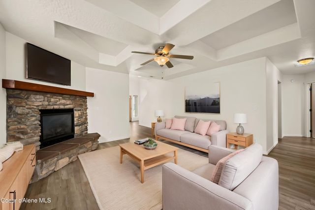 1543 N Chetco DR, Post Falls, ID 83854