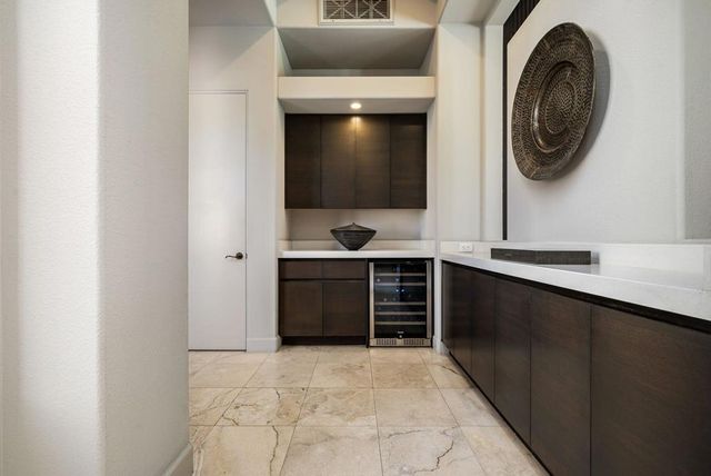 196 Loch Lomond Road, Rancho Mirage, CA 92270