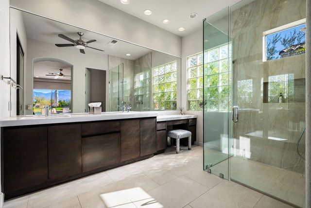 196 Loch Lomond Road, Rancho Mirage, CA 92270