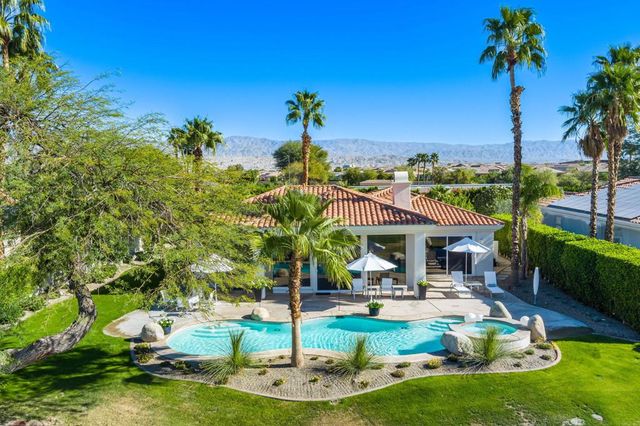 196 Loch Lomond Road, Rancho Mirage, CA 92270