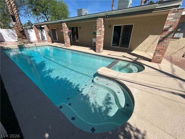 3875 Hoopa Lane, Las Vegas, NV 89169