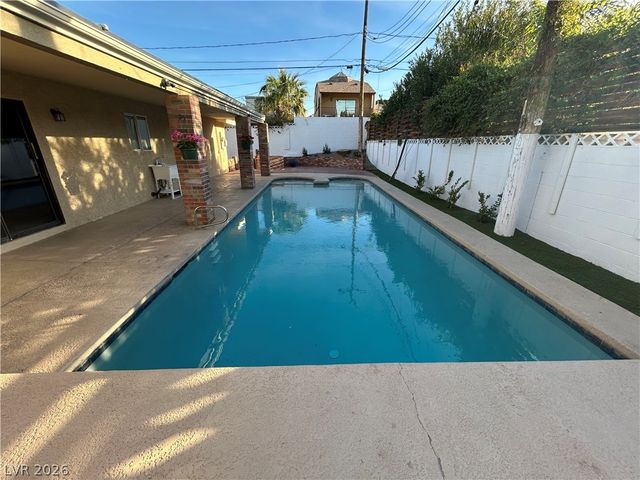 3875 Hoopa Lane, Las Vegas, NV 89169