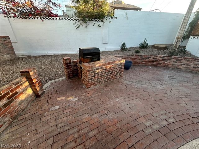 3875 Hoopa Lane, Las Vegas, NV 89169