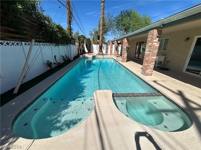 3875 Hoopa Lane, Las Vegas, NV 89169