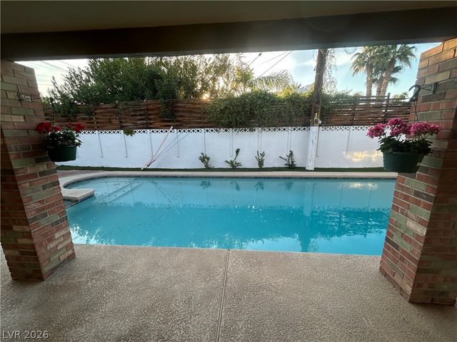 3875 Hoopa Lane, Las Vegas, NV 89169