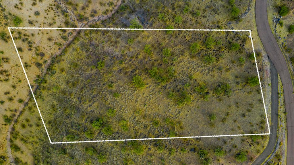 Lot 33 E GIANA Drive 33, Wickenburg, AZ 85390 — photo 2