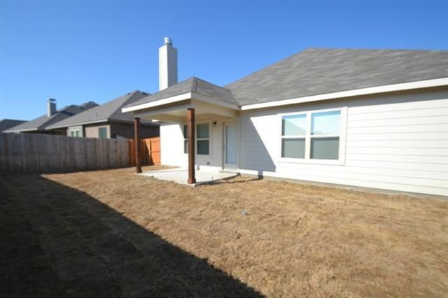 1916 Megan Creek Drive, Little Elm, TX 75068