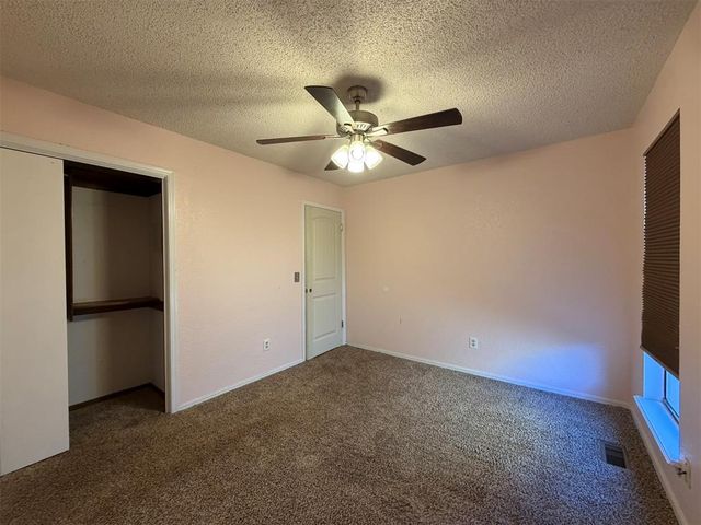 3128 SW 100th Place, Oklahoma City, OK 73159