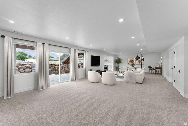 10818 N 6000 W, Highland, UT 84003