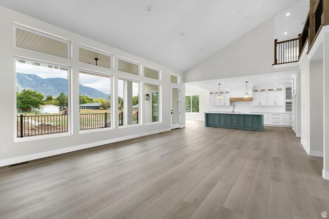 10818 N 6000 W, Highland, UT 84003